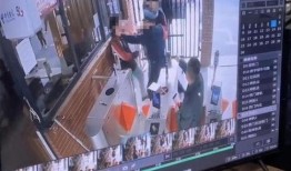 青岛某高中爆料视频最新,揭秘校园内幕，真相令人震惊！