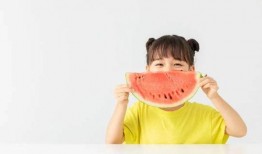 小小娱乐吃瓜,揭秘娱乐圈吃瓜背后的真相