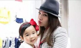 黄奕爆料爸爸偷拍女儿视频,家庭隐私引发社会关注