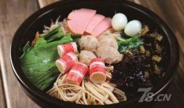 外卖员爆料米线视频真实,米线店惊人内幕曝光，食品安全引关注！”